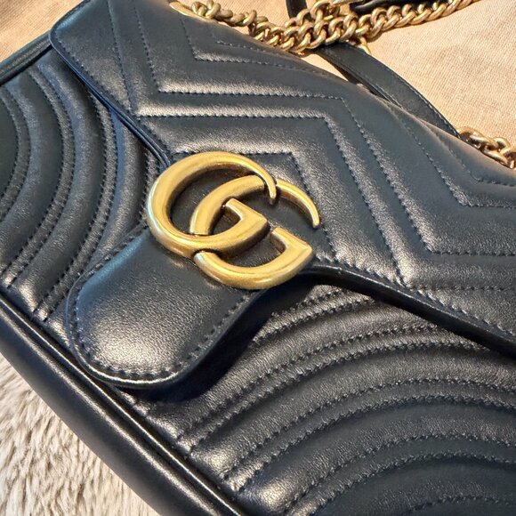 Gucci Marmont Medium Shoulder Bag - Black - Picture 5 of 7